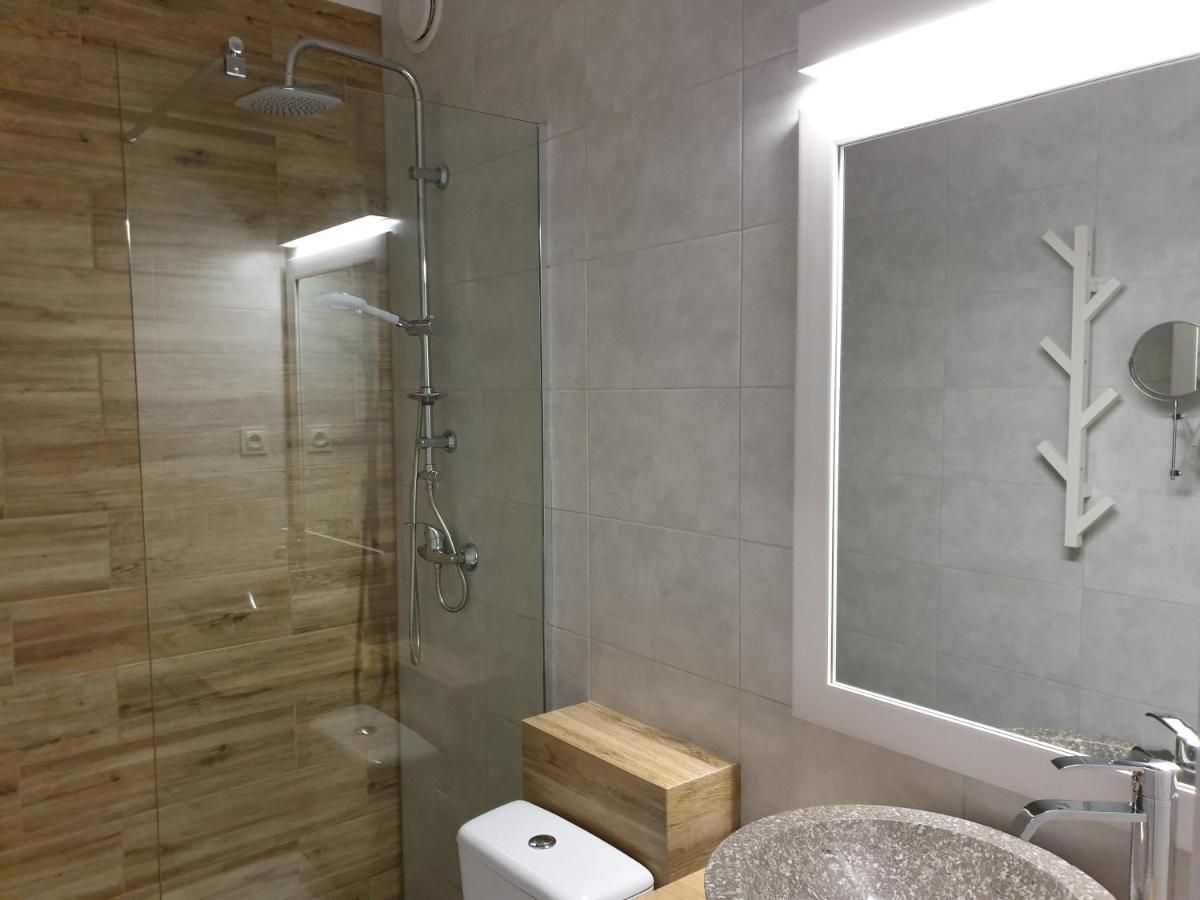 Korador Apartment ออสตรอวอ ภายนอก รูปภาพ