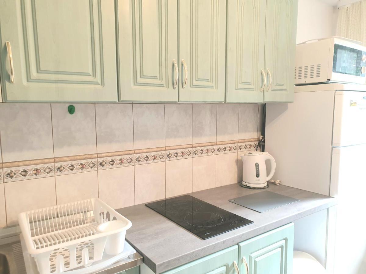 Korador Apartment ออสตรอวอ ภายนอก รูปภาพ